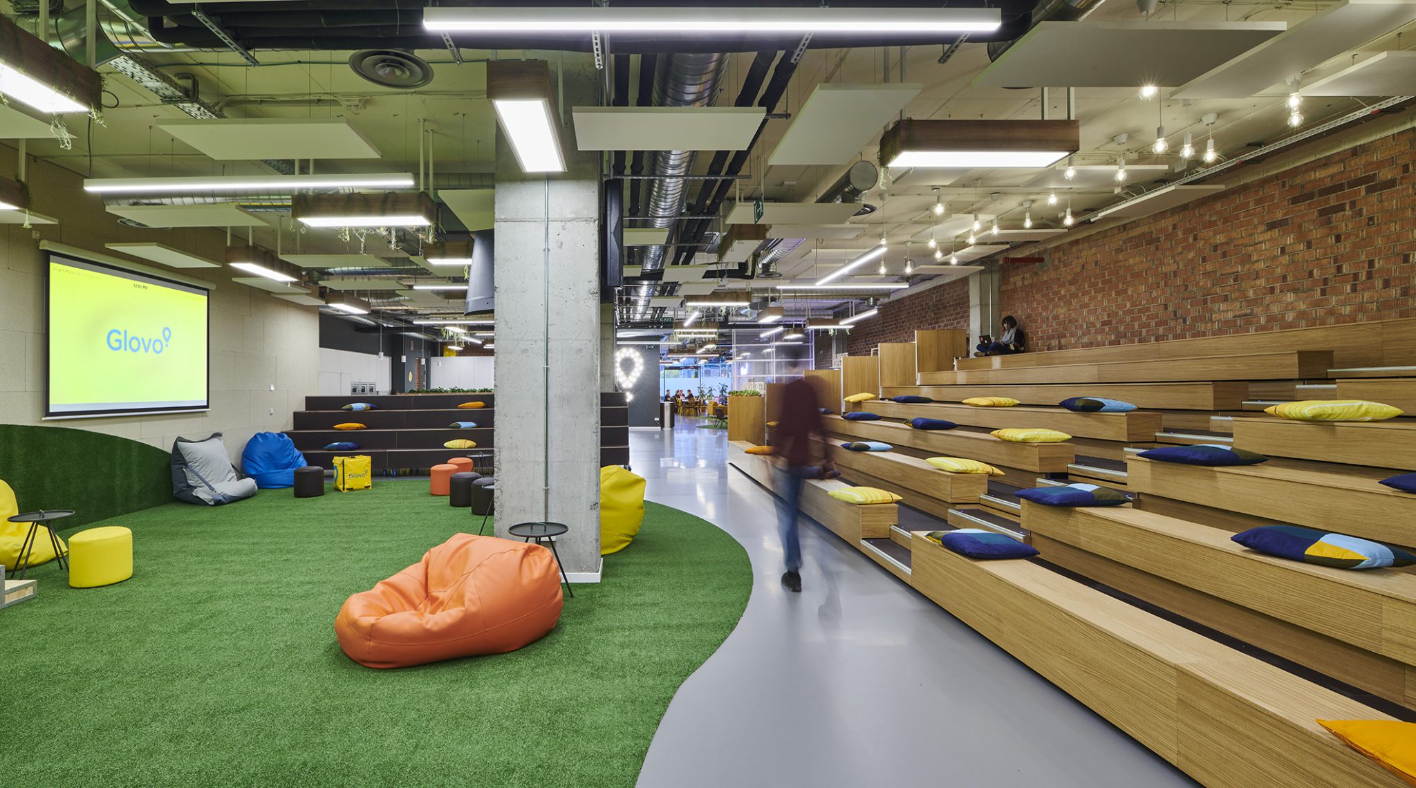 Flexible meeting space at Glovo’s offices in Barcelona, Spain