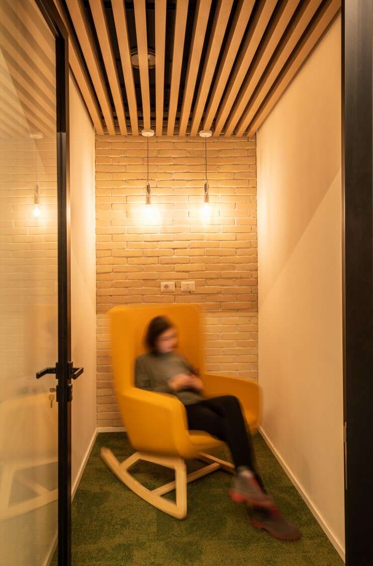 Privé-booth in het kantoor van The Fork in Milaan, Italië