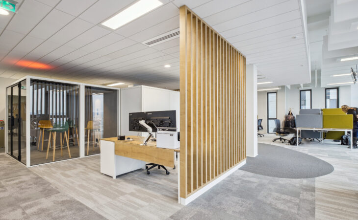 Deployment of a Customer Relationship Centre