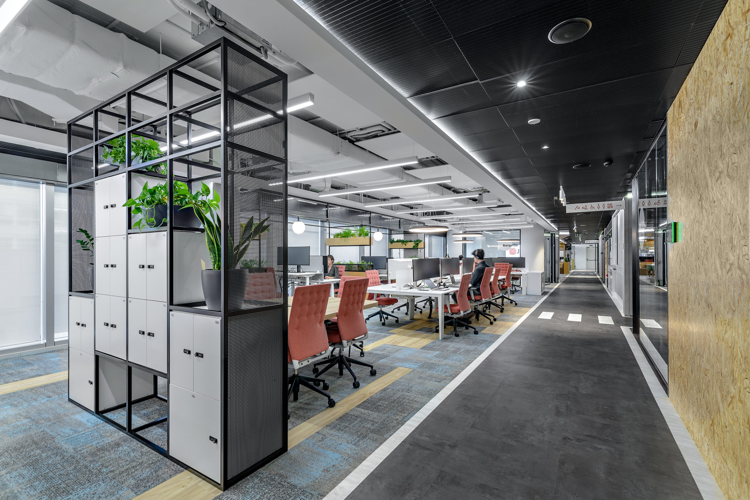 A flexible and sustainable office for JLL in Madrid, Spain