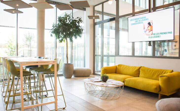 Tétris boosts workspaces at Crédit Agricole’s headquarter in Nîmes