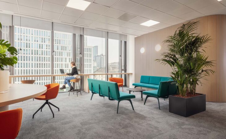 Flexible and functional workspaces for a new work experience