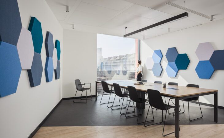 A flexible office that promotes collaboration