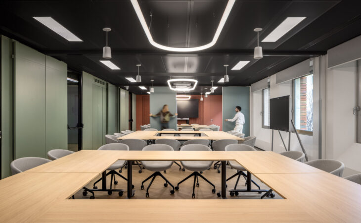 A flexible office for a global insurance company in Milan